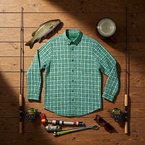 Men’s Duluth Trading Co. Fishing Flannel (Medium)
